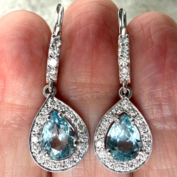 Designer PENNY PREVILLE 18K White Gold Diamond Aquamarine Dangle Drop Earrings - Picture 8 of 16